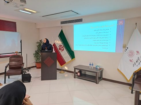 آموزش آموزش دهندگان مراقبت از افراد مبتلا به دمانس