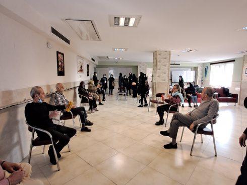 آموزش آموزش دهندگان مراقبت از افراد مبتلا به دمانس