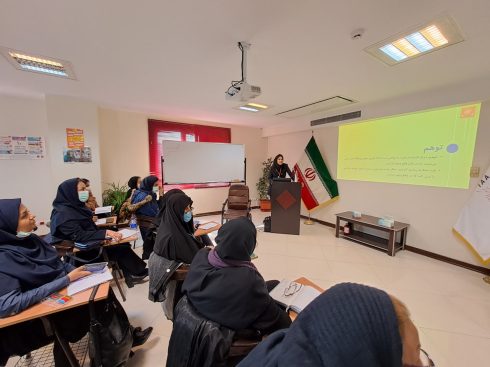 آموزش آموزش دهندگان مراقبت از افراد مبتلا به دمانس