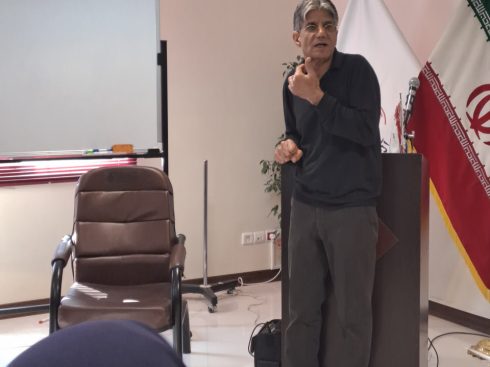 آموزش آموزش دهندگان مراقبت از افراد مبتلا به دمانس