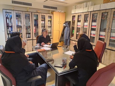 آموزش آموزش دهندگان مراقبت از افراد مبتلا به دمانس