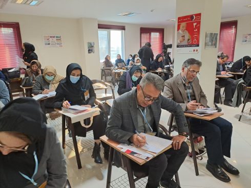 آموزش آموزش دهندگان مراقبت از افراد مبتلا به دمانس