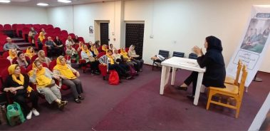 کارگاه آموزشی پیشگیری از دمانس و آلزایمر در سرای محله اکباتان به مناسبت هفته سلامت 1404