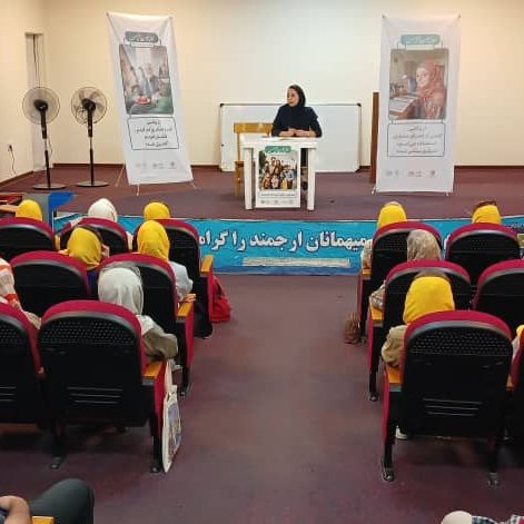 iranalz_آلزایمر کارگاه آموزشی پیشگیری از دمانس و آلزایمر در سرای محله اکباتان به مناسبت هفته سلامت 1404