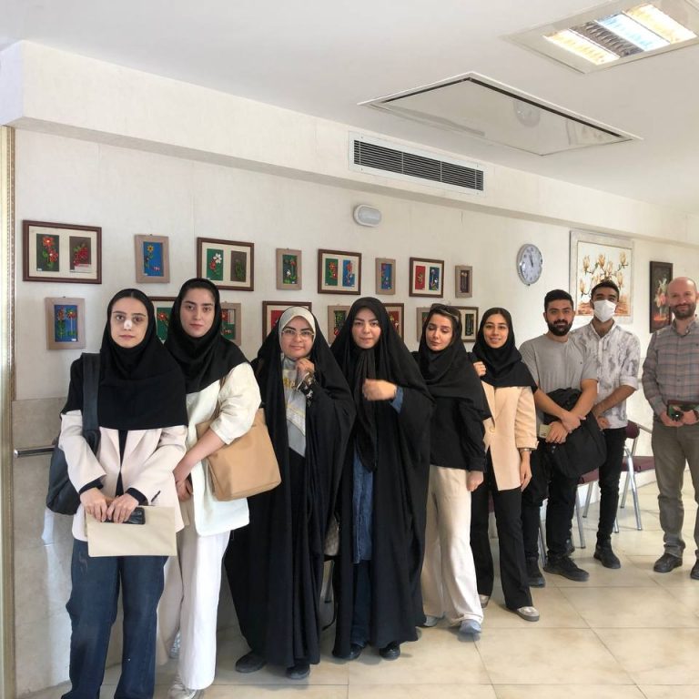 بازدید-دانشجویان-دانشگاه-علوم-توانبخشی-از-انجمن-دمانس-و-آلزایمر-ایران