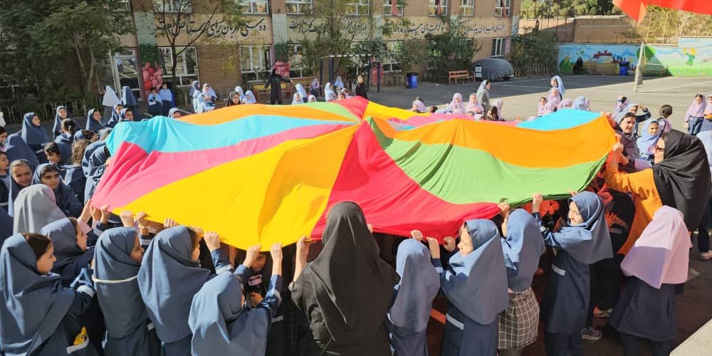 برگزاری برنامه آموزشی،ورزشی تقویت حافظه در مدرسه شهید لواسانی3 در روز ۲۲ مهر ۱۴۰۴، مدرسه شهید لواسانی میزبان برنامه آموزشی–ورزشی با محور تقویت حافظه و تمرکز کودکان بود.