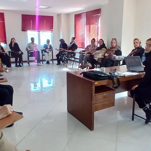 دورهمی ویژه مراقبین مرکز توانبخشی روزانه قاصدک برگزار شد