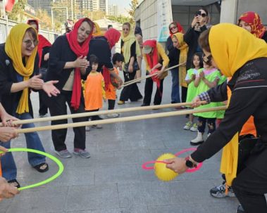 در ۲۰ مهر ۱۴۰۴، مهدکودک امید فردا میزبان برنامه «ورزش و بازی مادر‌بزرگ‌ها با کودکان» شد. حدود ۵۰ شرکت‌کننده در فعالیت‌های بین‌نسلی شرکت کردند و نزدیک به ۱۰ پرسش مطرح شد.