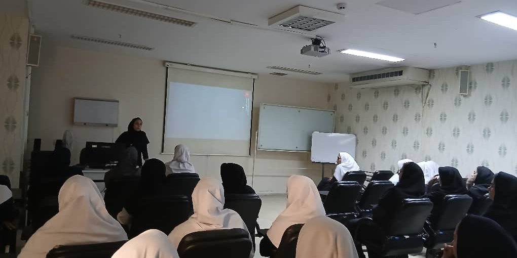 برنامه آموزشی آگاه‌سازی درباره بیماری آلزایمر و پیشگیری از آن در بیمارستان شهدای 15 خرداد ورامین