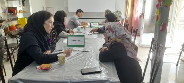 برگزاری کارگاه آموزشی آلزایمر و غربالگری حافظه بانوان سالمند در مرکز مهر نیکان کرمانشاه