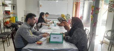 برگزاری کارگاه آموزشی آلزایمر و غربالگری حافظه بانوان سالمند در مرکز مهر نیکان کرمانشاه