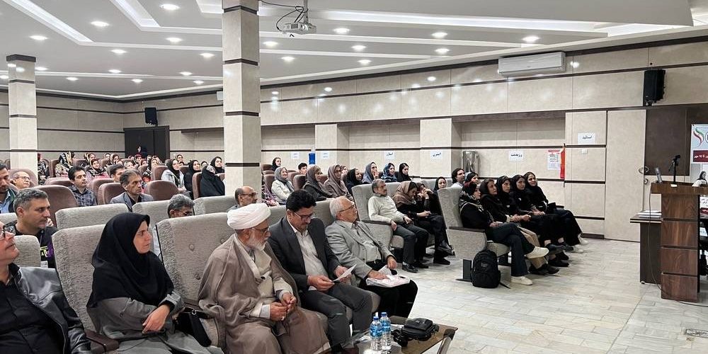 برگزاری همایش آشنایی با آلزایمر و سلامت روان در سالمندی در کرمانشاه